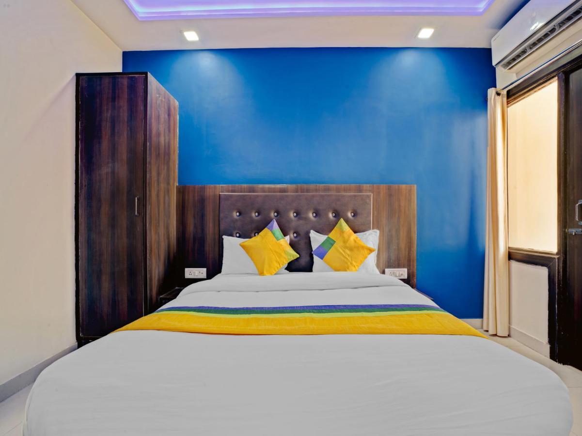 Hotel The Orient Tree, Agra Exterior photo